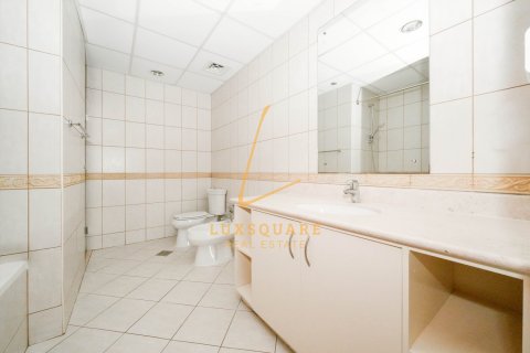 Квартира с 3 спальнями  №135120 22