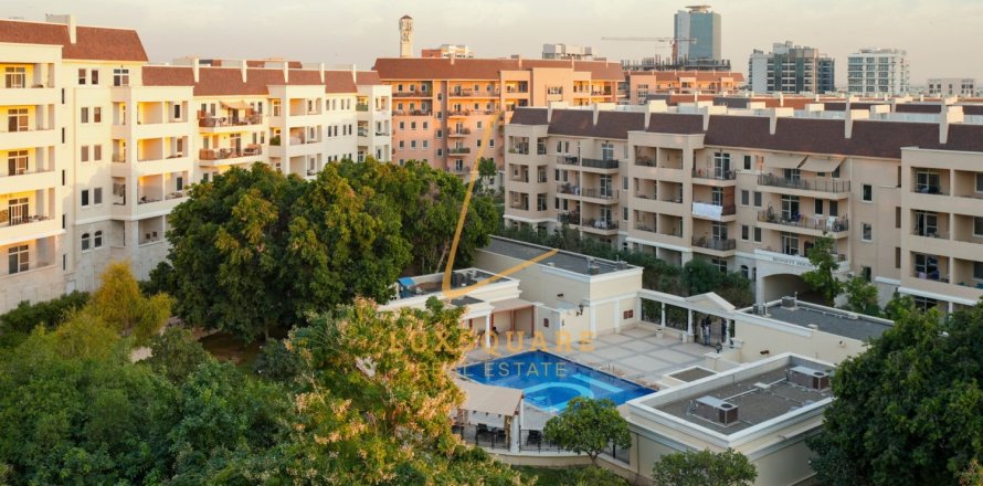 Квартира с 3 спальнями  №135120