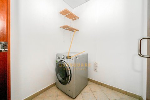 Квартира с 3 спальнями  №135120 25