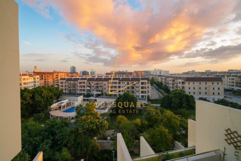 Квартира с 3 спальнями  №135120 29