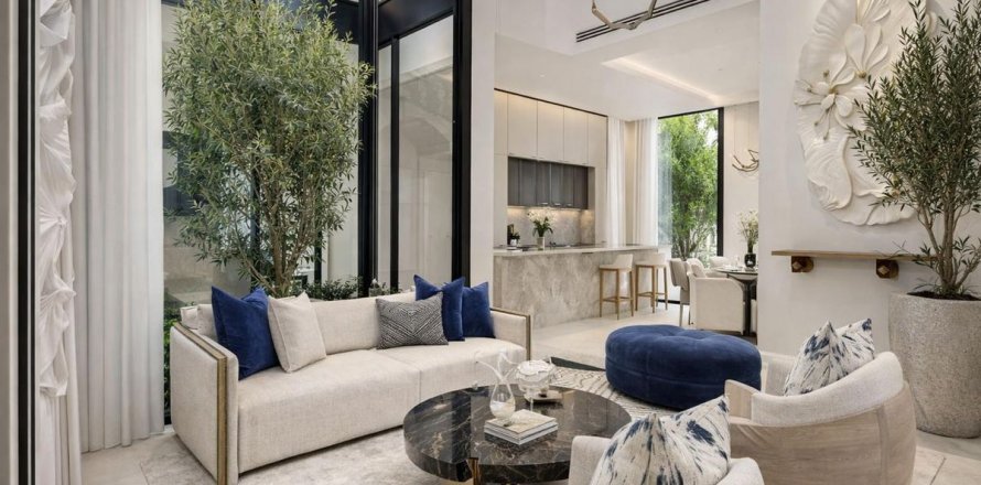 Villa de 5 chambres à Dubai, UAE No. 144385