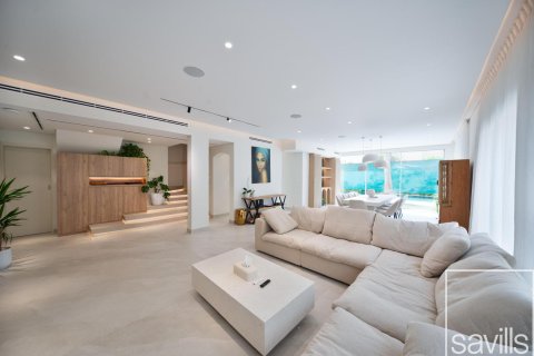 Villa de 4 chambres  No. 111645 2