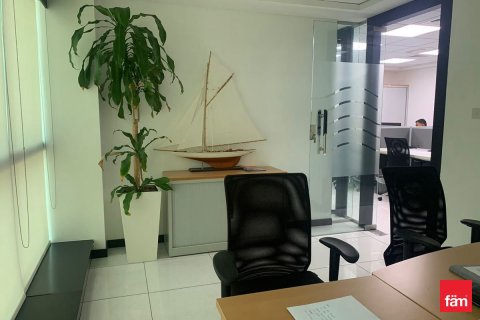130m² Office in Dubai, UAE No. 207767 8