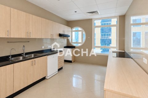 3 bedrooms Apartment in Marina Crown, UAE No. 207771 11