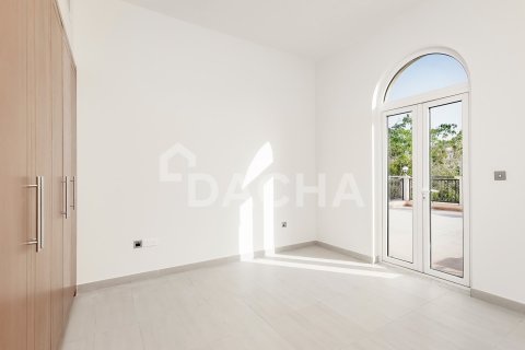 4 bedrooms Villa in Legacy Nova Villas, UAE No. 207772 20