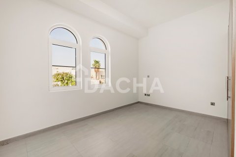 4 bedrooms Villa in Legacy Nova Villas, UAE No. 207772 22