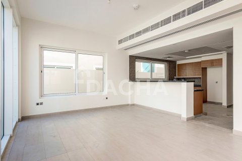 4 bedrooms Villa in Legacy Nova Villas, UAE No. 207772 9
