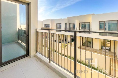 3 غرف نوم تاون هاوس في Dubai South (Dubai World Central), الإمارات العربية المتحدة رقم 74144 12