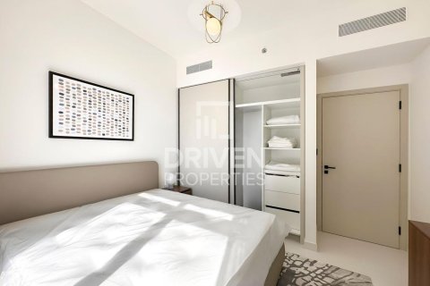 Квартира с 3 спальнями в EMAAR Beachfront, ОАЭ №193092 21