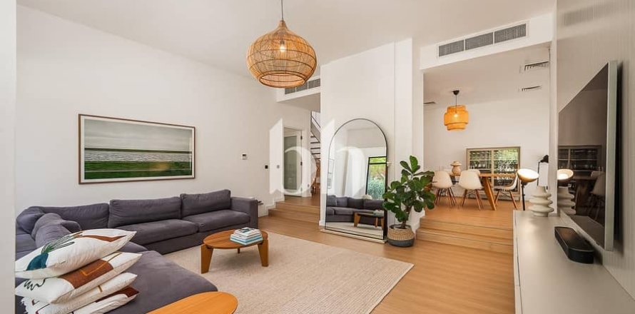 Villa de 3 dormitorios  No. 114138