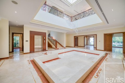 Вилла с 7 спальнями в Emirates Hills, ОАЭ №136684 4