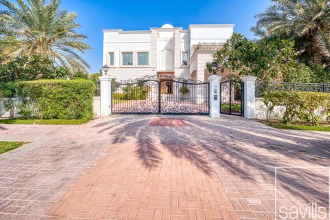 Вилла с 7 спальнями в Emirates Hills, ОАЭ №136684
