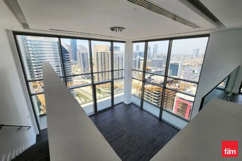 Apartment de 2 dormitorios en Dubai, UAE No. 166006