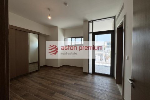 Villa de 4 dormitorios  No. 109286 12