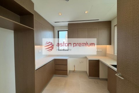 Villa de 4 dormitorios  No. 109286 13