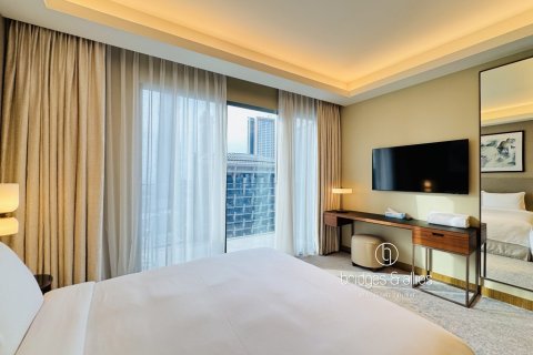 2 bedrooms Apartment in Downtown Dubai (Downtown Burj Dubai), UAE No. 141846 16