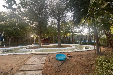 Townhouse de 2 chambres à Tilal City, UAE No. 204811 23