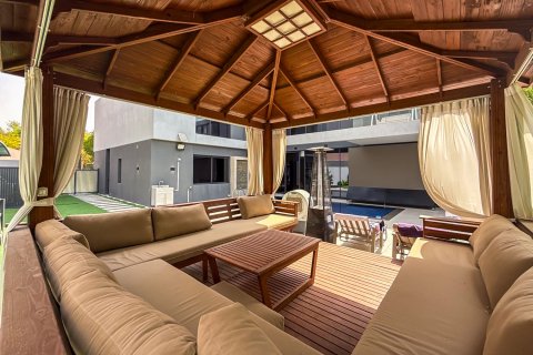 5 bedrooms Villa in Tilal City, UAE No. 204807 26
