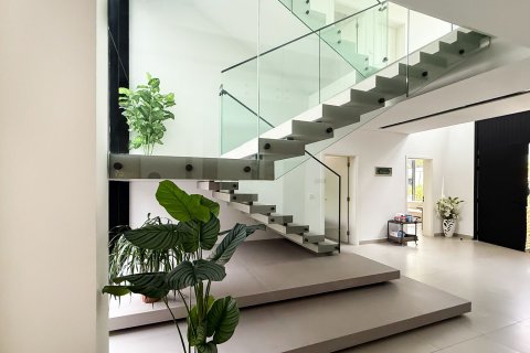 5 bedrooms Villa in Tilal City, UAE No. 204807 10