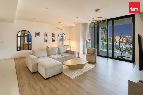 Apartment de 2 dormitorios en Al Wasl, UAE No. 123286