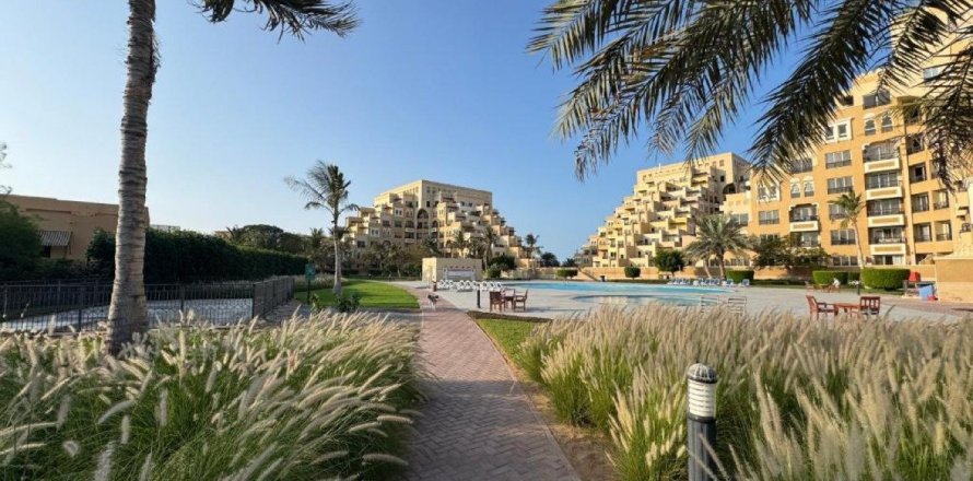 3 bedrooms Apartment in Ras Al Khaimah, UAE No. 183975