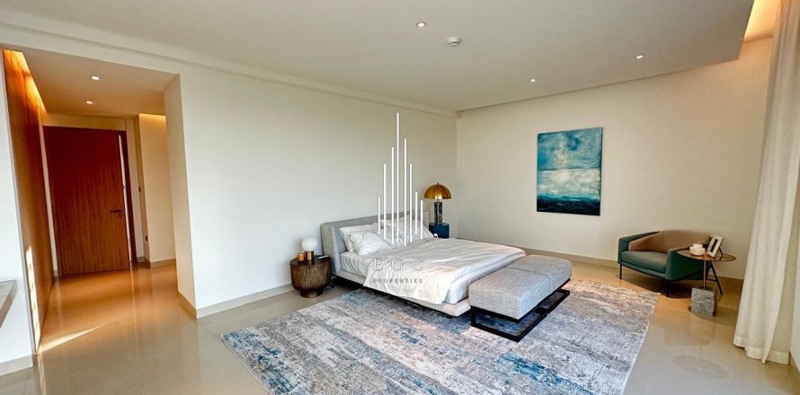5 bedrooms Villa on the Saadiyat Island, UAE No. 73334