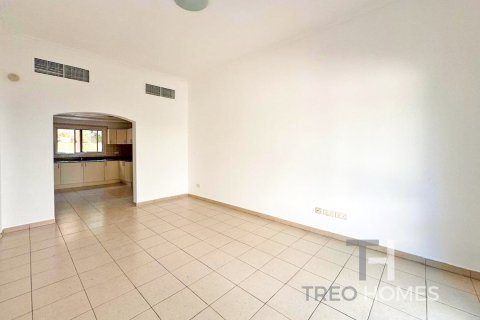3 غرف نوم فيلا في Meadows, الإمارات العربية المتحدة رقم 80314 4
