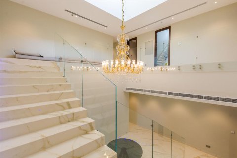 Villa de 6 dormitorios en Emirates Hills, UAE No. 25925 13
