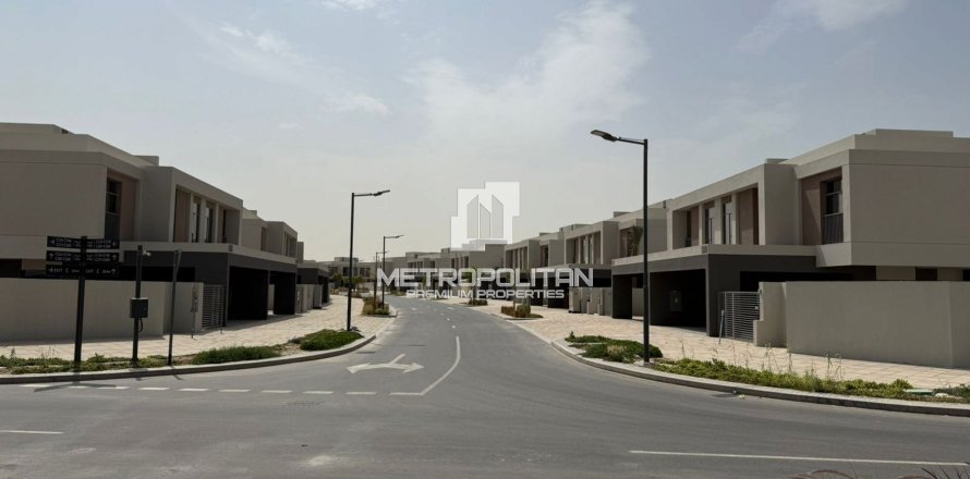 4 bedrooms Villa No. 129304