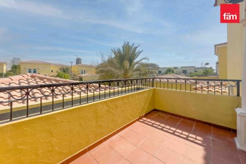 3 غرف نوم فيلا  رقم 126855 21