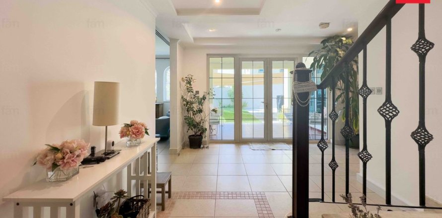 3 غرف نوم فيلا  رقم 126855