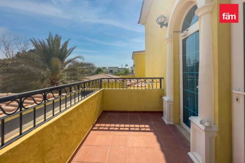 3 غرف نوم فيلا  رقم 126855 12