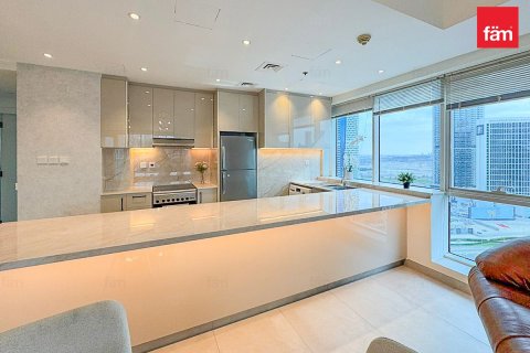 Квартира с 2 спальнями в Бизнес-Бэй, ОАЭ №141627 16