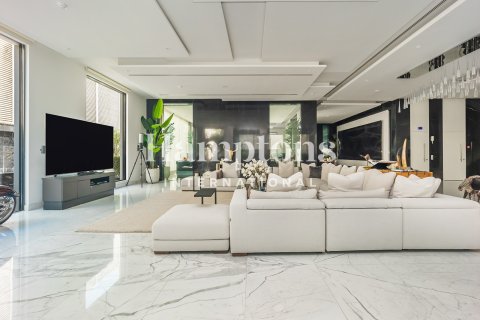 5 bedrooms Villa No. 127545 9