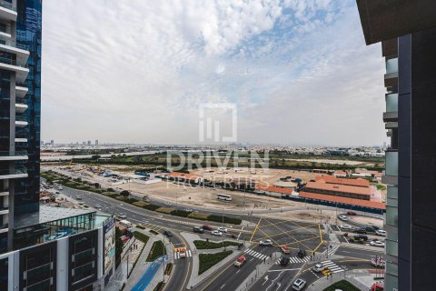2 bedrooms Apartment in Business Bay, UAE No. 193339 8