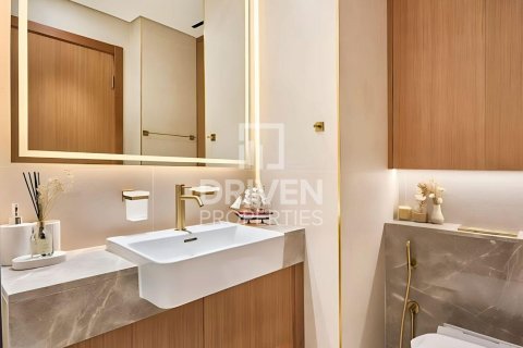 Studio Apartment in Business Bay, UAE No. 193337 10