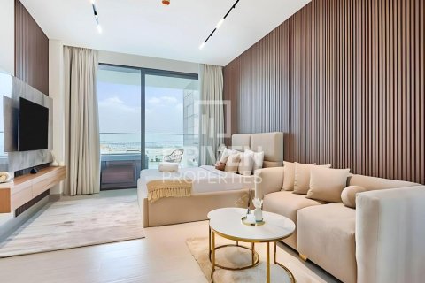 Studio Apartment in Business Bay, UAE No. 193337 5