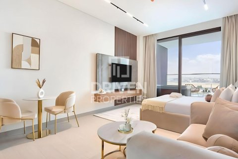 Studio Apartment in Business Bay, UAE No. 193337