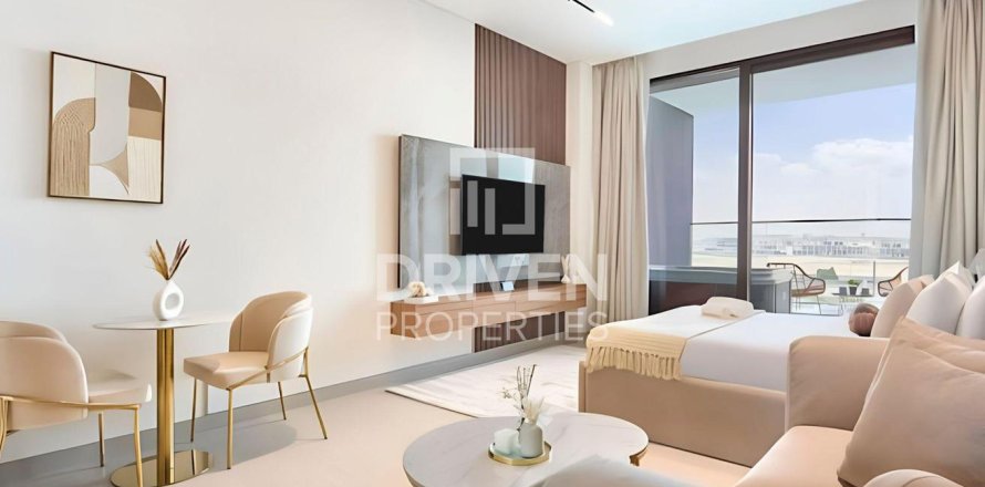 Studio Apartment in Business Bay, UAE No. 193337
