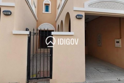 2 bedrooms Townhouse in Jumeirah Village Triangle, UAE No. 184510 13