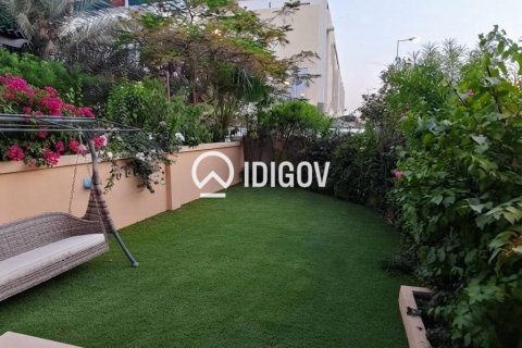 2 bedrooms Townhouse in Jumeirah Village Triangle, UAE No. 184510