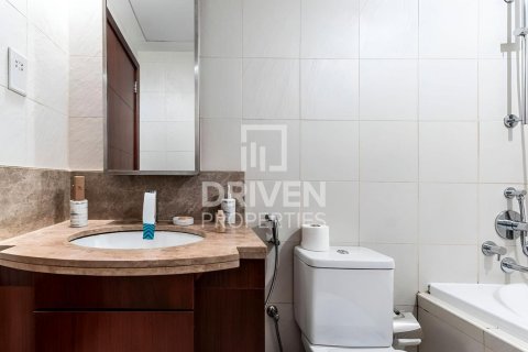 Квартира с 1 спальней в Standpoint Towers, ОАЭ №193051 11