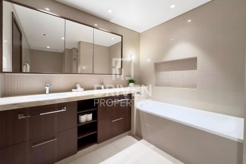 2 bedrooms Apartment in Boulevard Point, UAE No. 193050 14