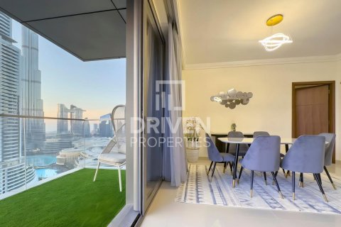 2 bedrooms Apartment in Boulevard Point, UAE No. 193050 4