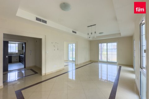 3 bedrooms Villa  No. 111125 8