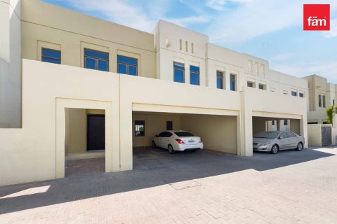 Villa de 5 dormitorios en Reem, UAE No. 184461 9