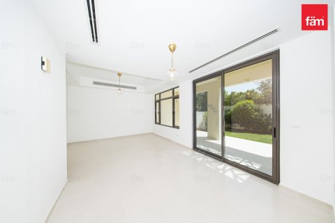 Villa de 5 dormitorios en Reem, UAE No. 184461 5