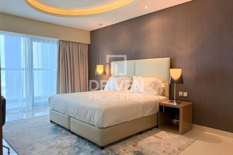 1 bedroom Apartment in DAMAC Towers by Paramount, UAE No. 193260 11
