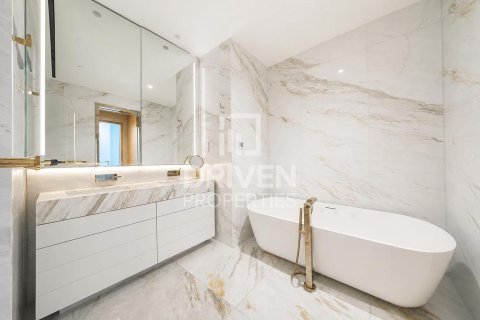 3 bedrooms Apartment in The Crescent, UAE No. 198799 9