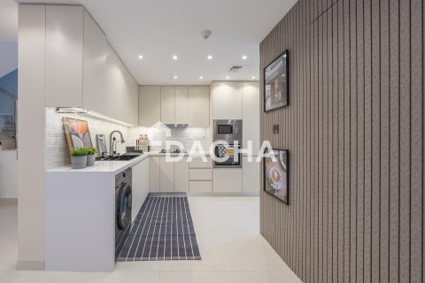 4 bedrooms Villa in District 15, UAE No. 186091 12